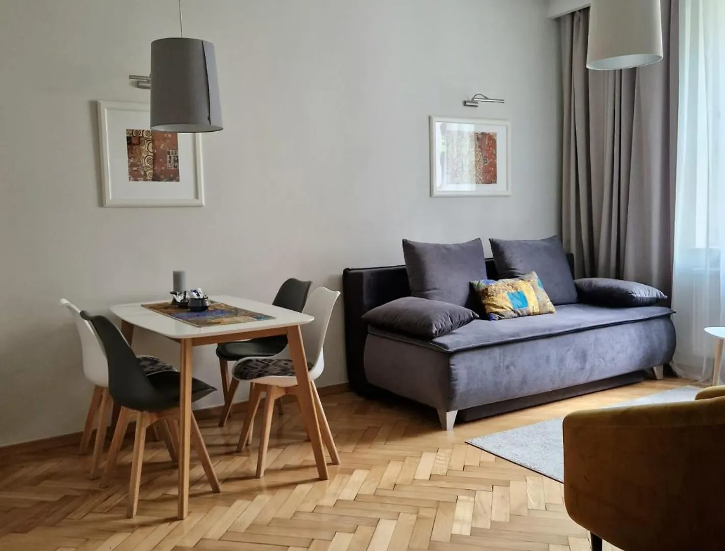 Brokilon House Daire Krakow Polonya