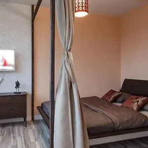 https://krawiecka-studio-506.hotelswroclaw.com